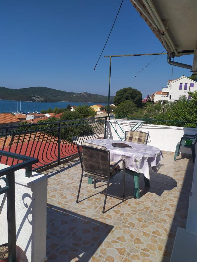 Veldic Apartments Tisno Kültér fotó