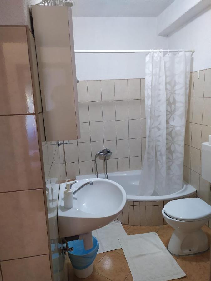 Veldic Apartments Tisno Kültér fotó