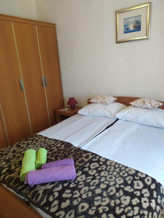 Veldic Apartments Tisno Kültér fotó