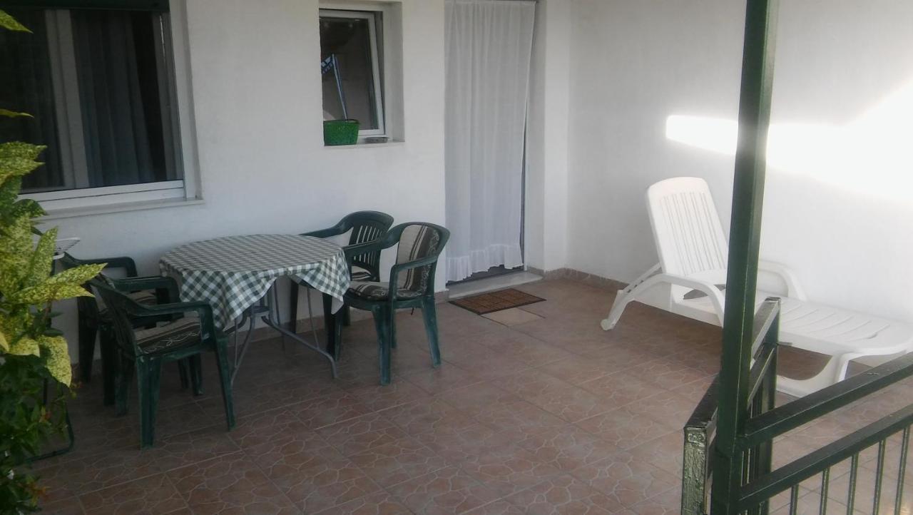 Veldic Apartments Tisno Kültér fotó