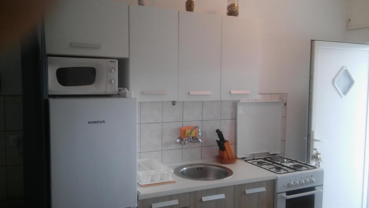 Veldic Apartments Tisno Kültér fotó