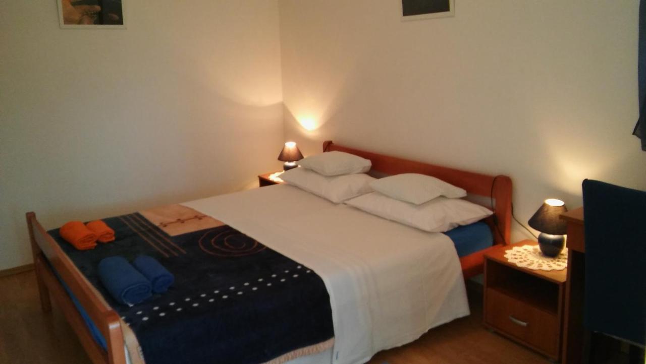 Veldic Apartments Tisno Kültér fotó