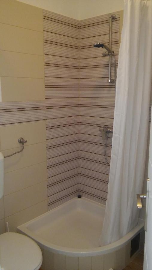 Veldic Apartments Tisno Kültér fotó