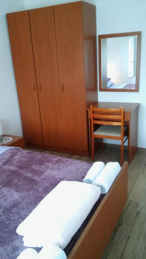 Veldic Apartments Tisno Kültér fotó